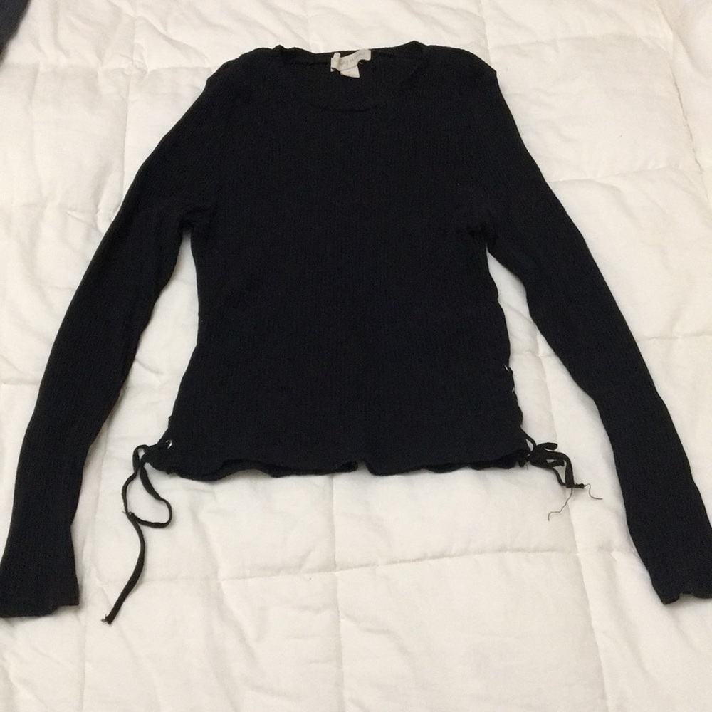 Nicki Minaj black crop top